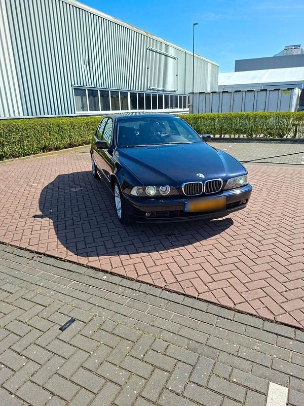 Gebraucht BMW 540 286 PS (210 kW) 2003 Blau Limousine