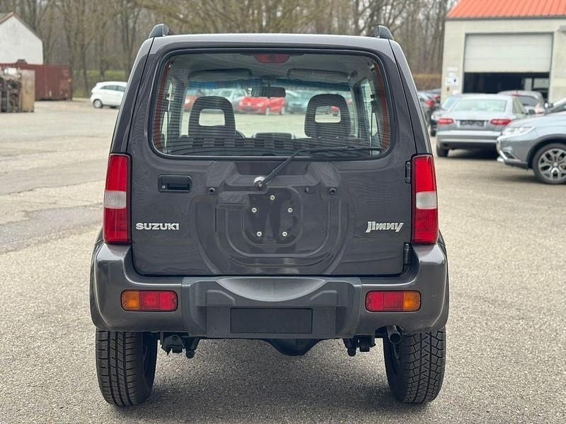 Gebraucht Suzuki Jimny 86 PS (63 kW) 2011 Grün SUV