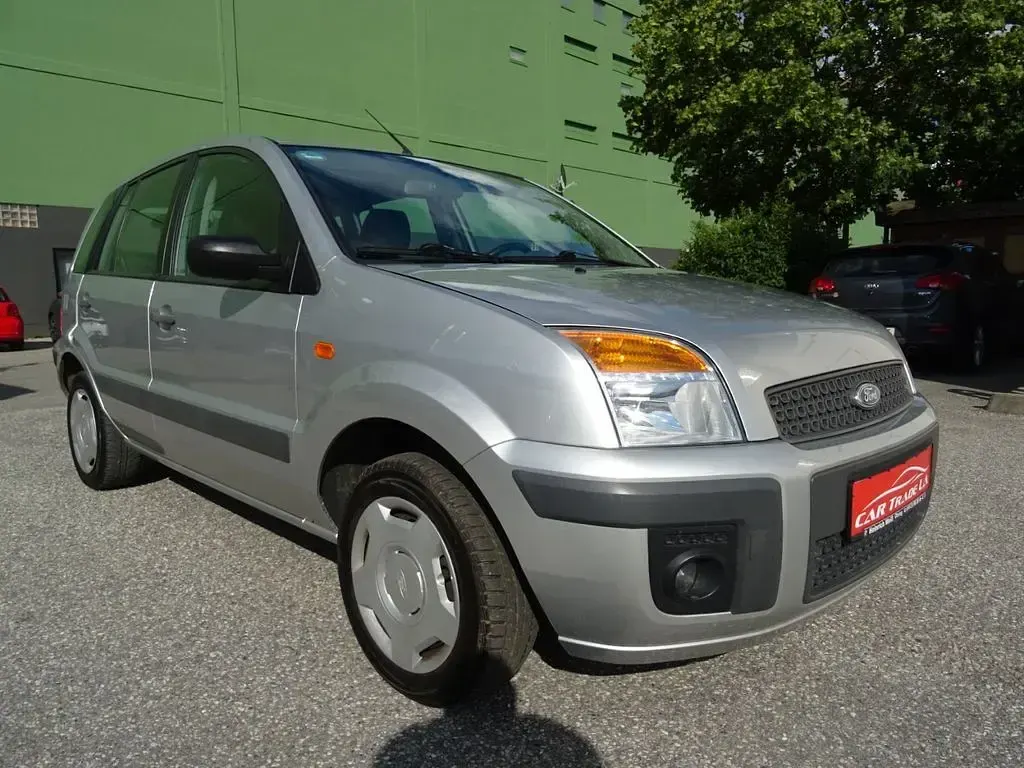 Gebraucht Ford Fusion Style 101 PS (74 kW) 2007 Silber Kleinwagen