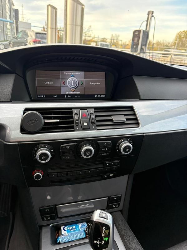 Gebraucht BMW 525 218 PS (160 kW) 2007 Schwarz Limousine