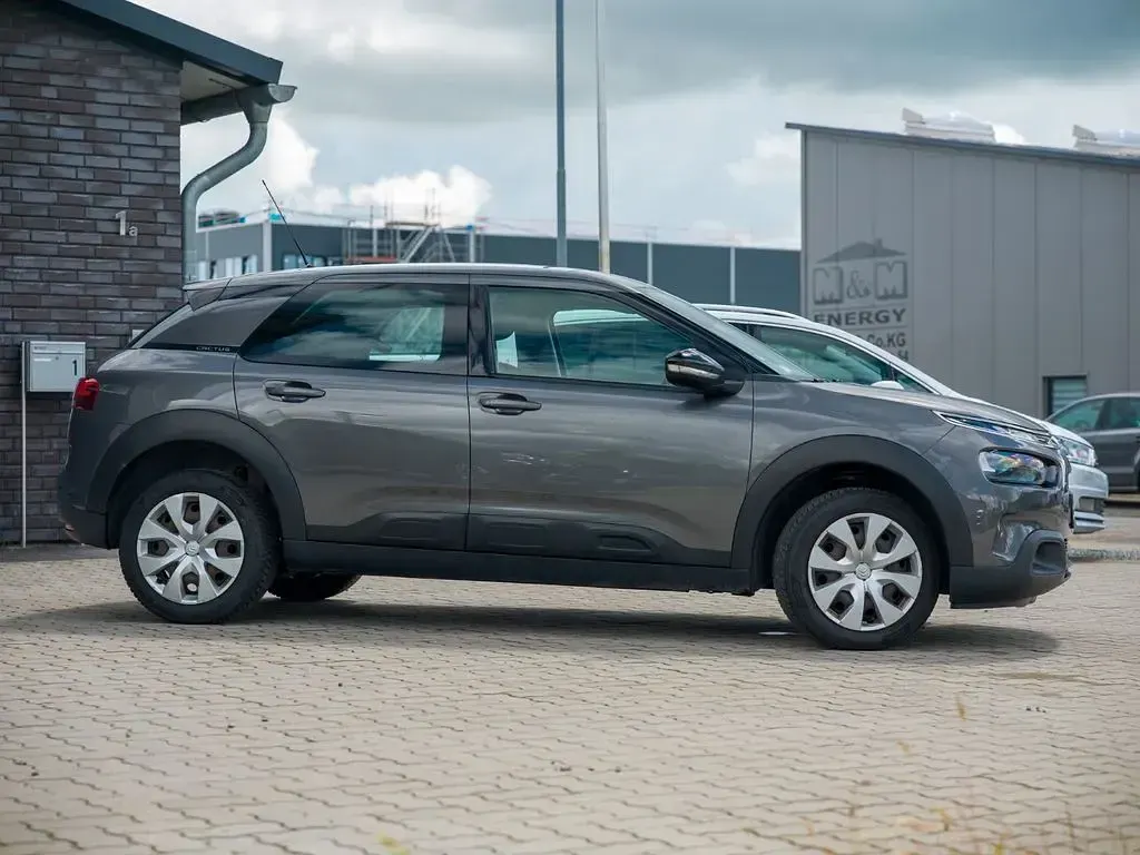 Gebraucht Citroën C4 Cactus Feel 110 PS (80 kW) 2019 Grau Kleinwagen
