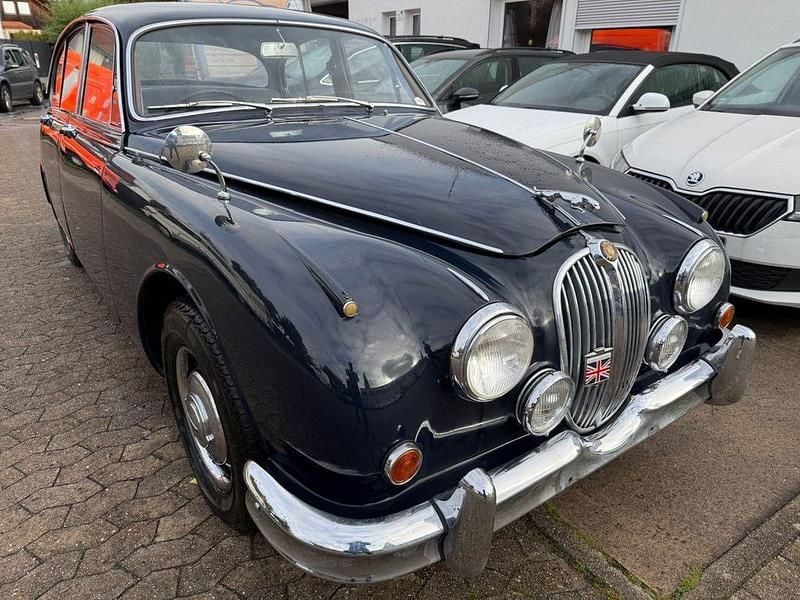 Blau Gebraucht 1961 Jaguar MK II Limousine | 6.800 € - Bild 1/4