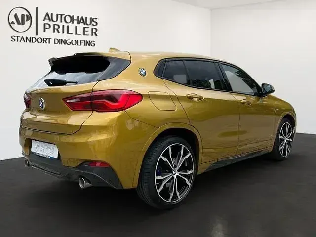 Gebraucht BMW X2 M Sport 192 PS (141 kW) 2020 Gold SUV