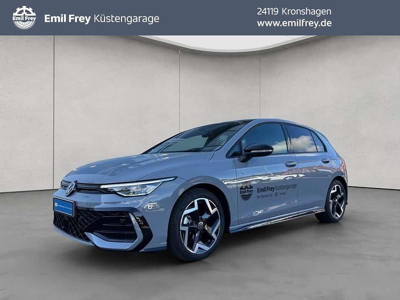 Grau Gebraucht 2025 VW Golf VIII Style Limousine | 31.980 € (Etwas zu teuer) - Bild 1/4