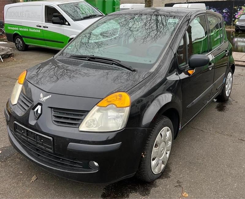 Usata Renault Modus 100 CV (73 kW) 2005 Nero Monovolume