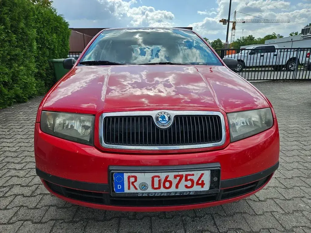 Gebraucht Skoda Fabia Comfort 54 PS (39 kW) 2003 Rot Limousine