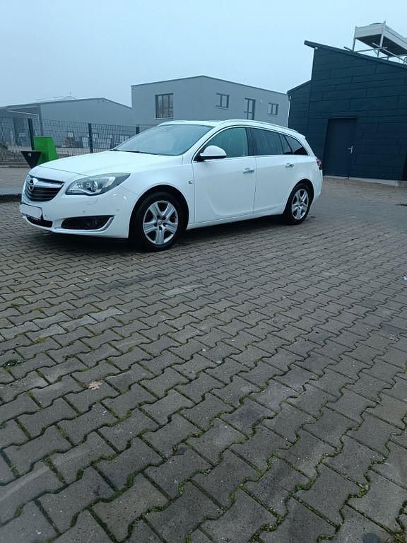 Gebraucht Opel Insignia 136 PS (100 kW) 2016 Weiß Kombi