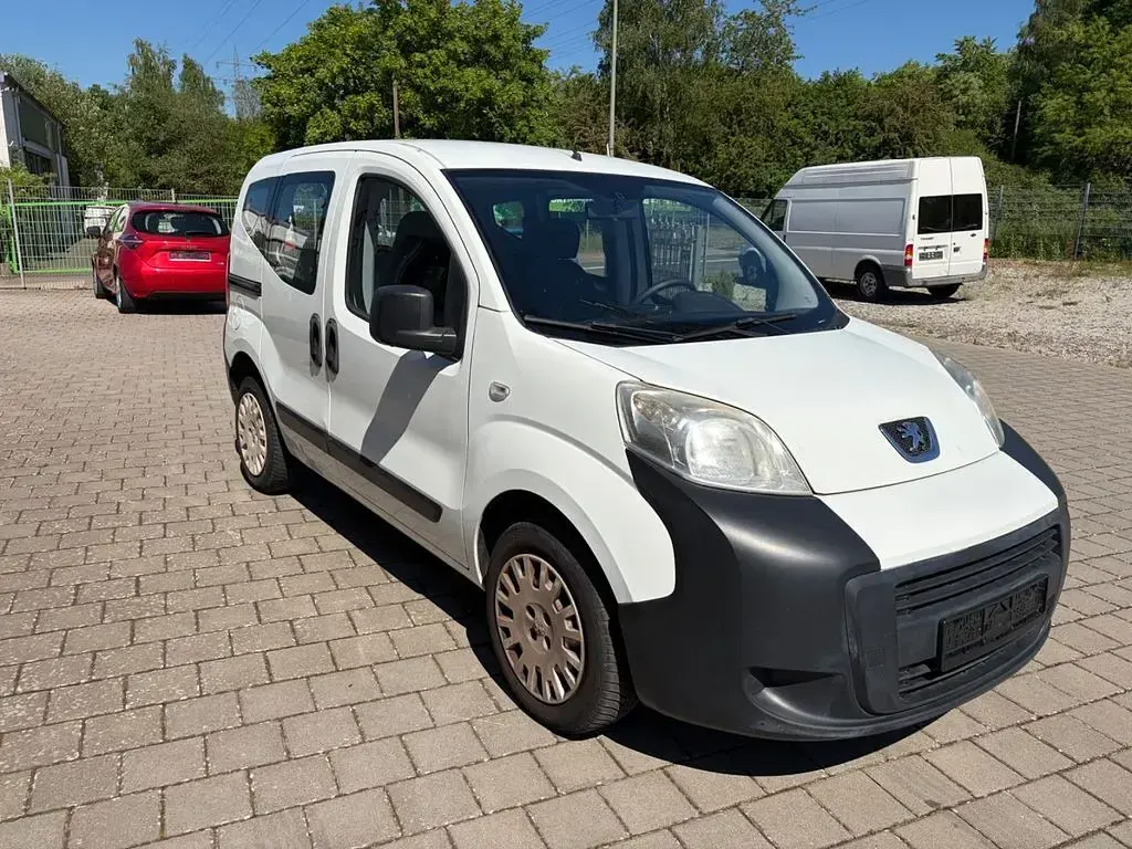 Gebraucht Peugeot Bipper Active 75 PS (55 kW) 2013 Weiß Van / Kleinbus