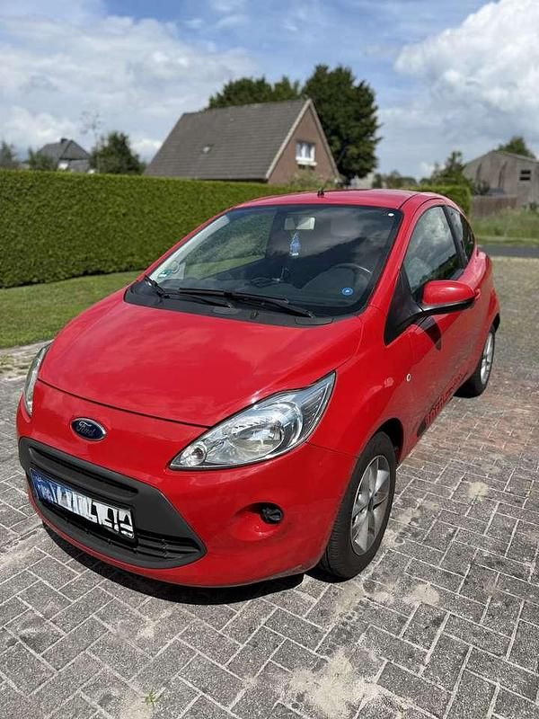 Rot Gebraucht 2014 Ford Ka Cool & Sound Edition Kleinwagen | 3.900 € (Guter Preis) - Bild 1/4