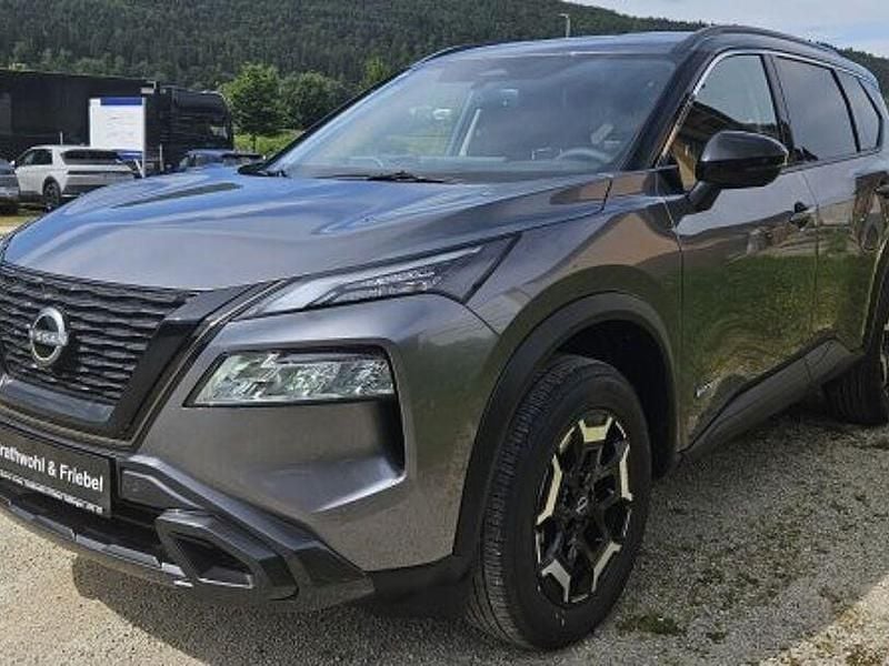 Grau Gebraucht 2025 Nissan X-Trail SUV | 39.990 € (Etwas zu teuer) - Bild 1/4