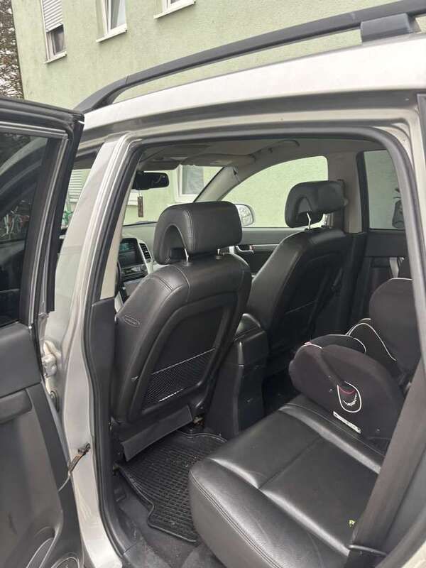 Gebraucht 2007 Chevrolet Captiva LT SUV | 3.100 € (Teuer) - Bild 1/4