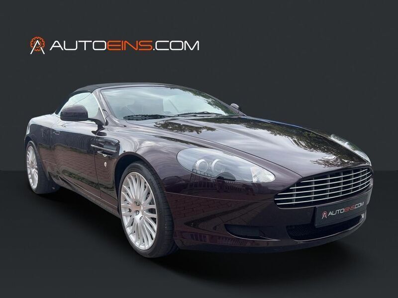 Rot Gebraucht 2010 Aston Martin DB9 Cabrio | 68.888 € (Etwas zu teuer) - Bild 1/4