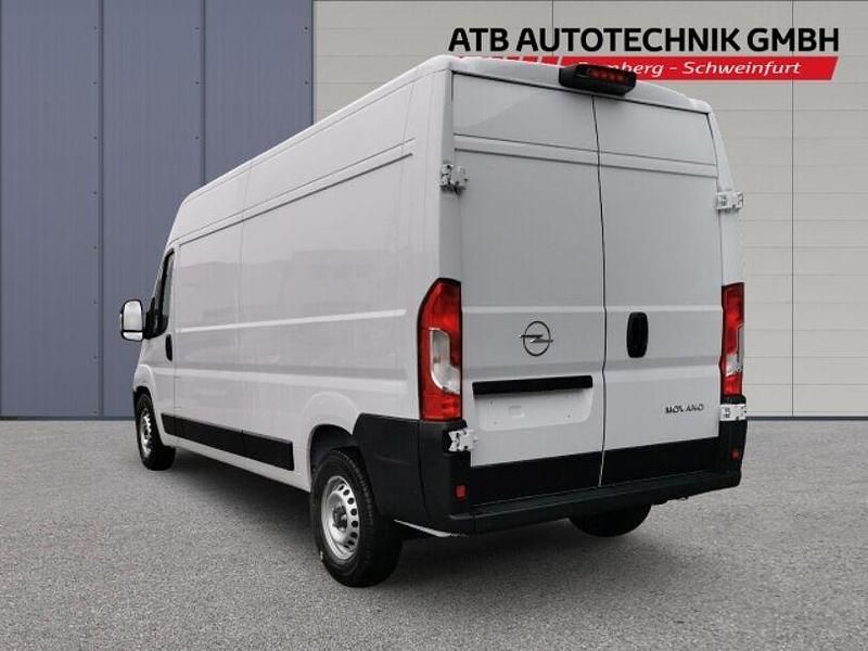 Gebraucht Opel Movano 140 PS (102 kW) 2024 Weiss Van