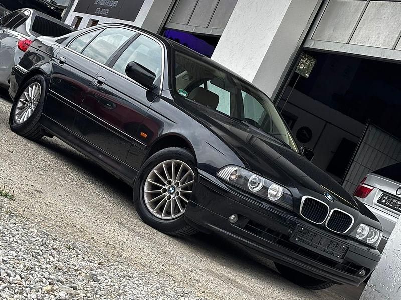Schwarz Gebraucht 2003 BMW 530 Sport Line Limousine | 4.499 € (Guter Preis) - Bild 1/4