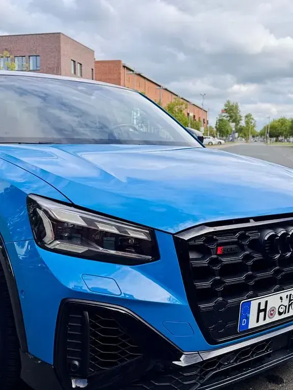 Gebraucht Audi SQ2 Sport 300 PS (220 kW) 2021 Blau SUV
