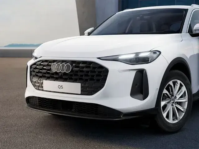Neu Audi Q5 299 PS (219 kW) 2025 Weiß SUV