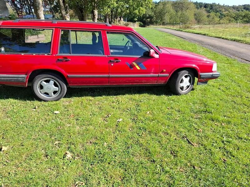 Gebraucht Volvo 940 SE 111 PS (81 kW) 1994 Rot Kombi