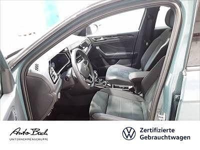 Gebraucht VW T-Roc R-line 150 PS (110 kW) 2025 Petroleum blue metallic/schwar SUV
