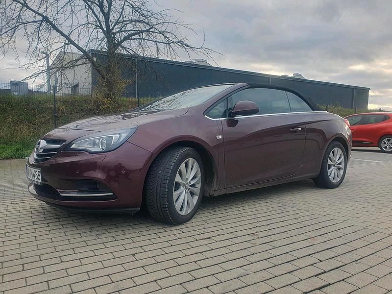 Gebraucht Opel Cascada 200 PS (147 kW) 2013 Rot Cabrio