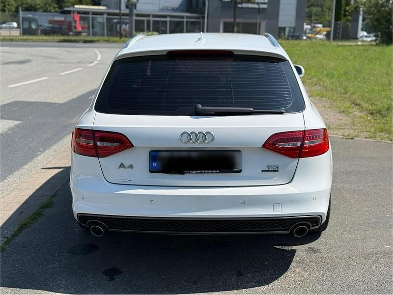 Gebraucht Audi A4 S-Line 245 PS (180 kW) 2015 Weiß Kombi