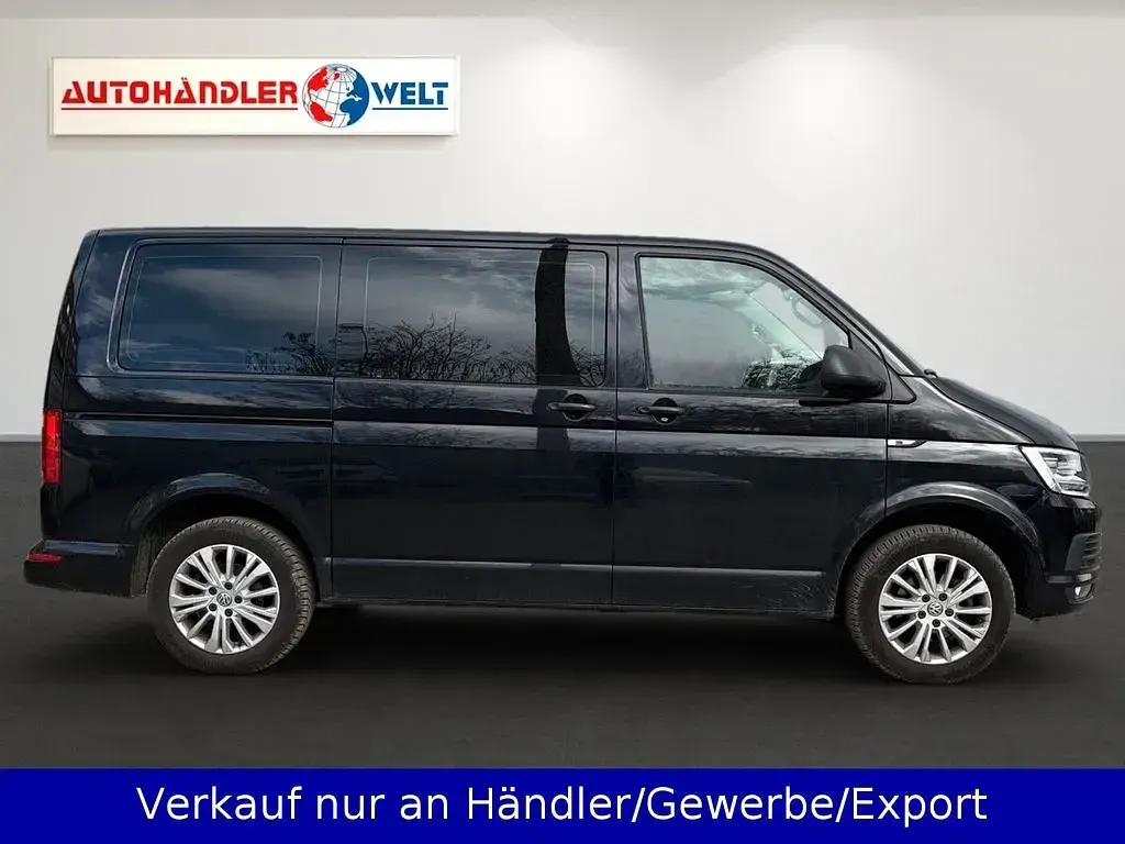 Gebraucht VW Multivan 150 PS (110 kW) 2018 Schwarz Van / Kleinbus