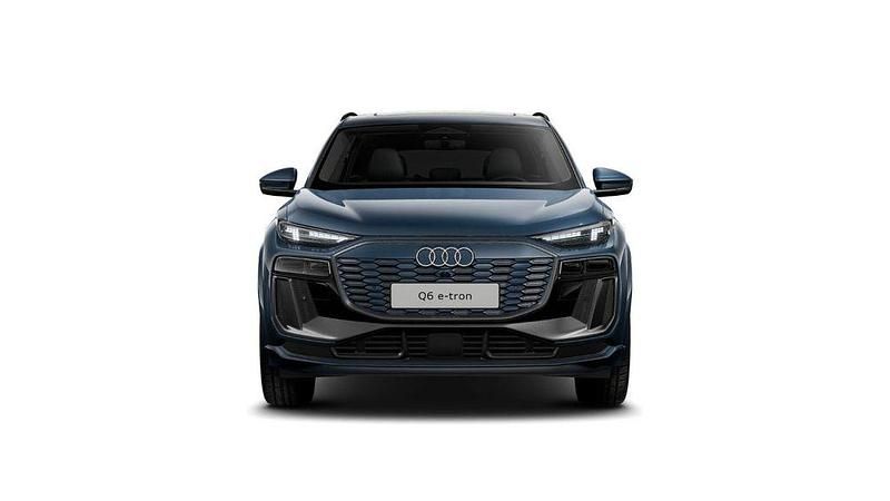 Gebraucht Audi Q6 e-tron S-Line 225 kW (306 PS) 2025 Plasmablau SUV