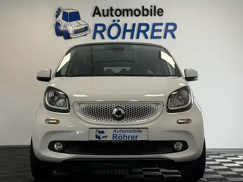 Usata Smart ForFour 90 CV (66 kW) 2018 Bianco Utilitaria