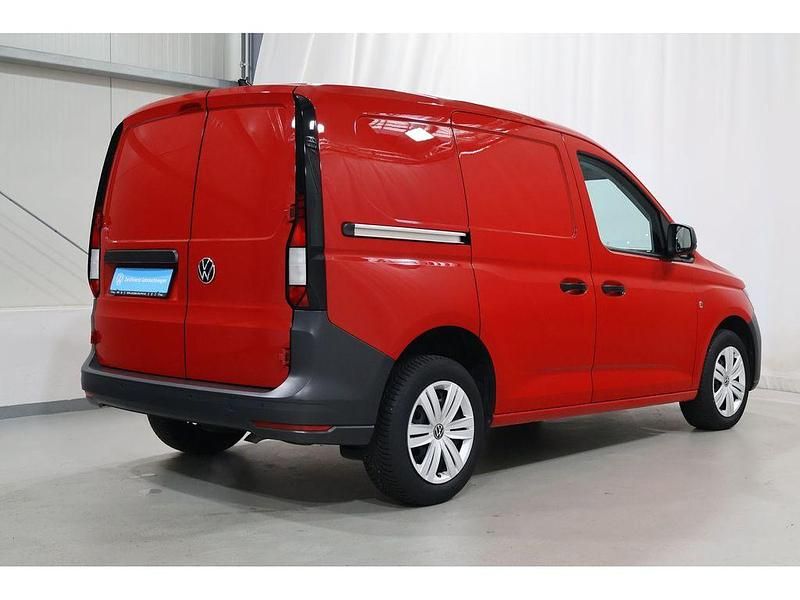 Gebraucht VW Caddy 114 PS (83 kW) 2023 Rot Van / Kleinbus