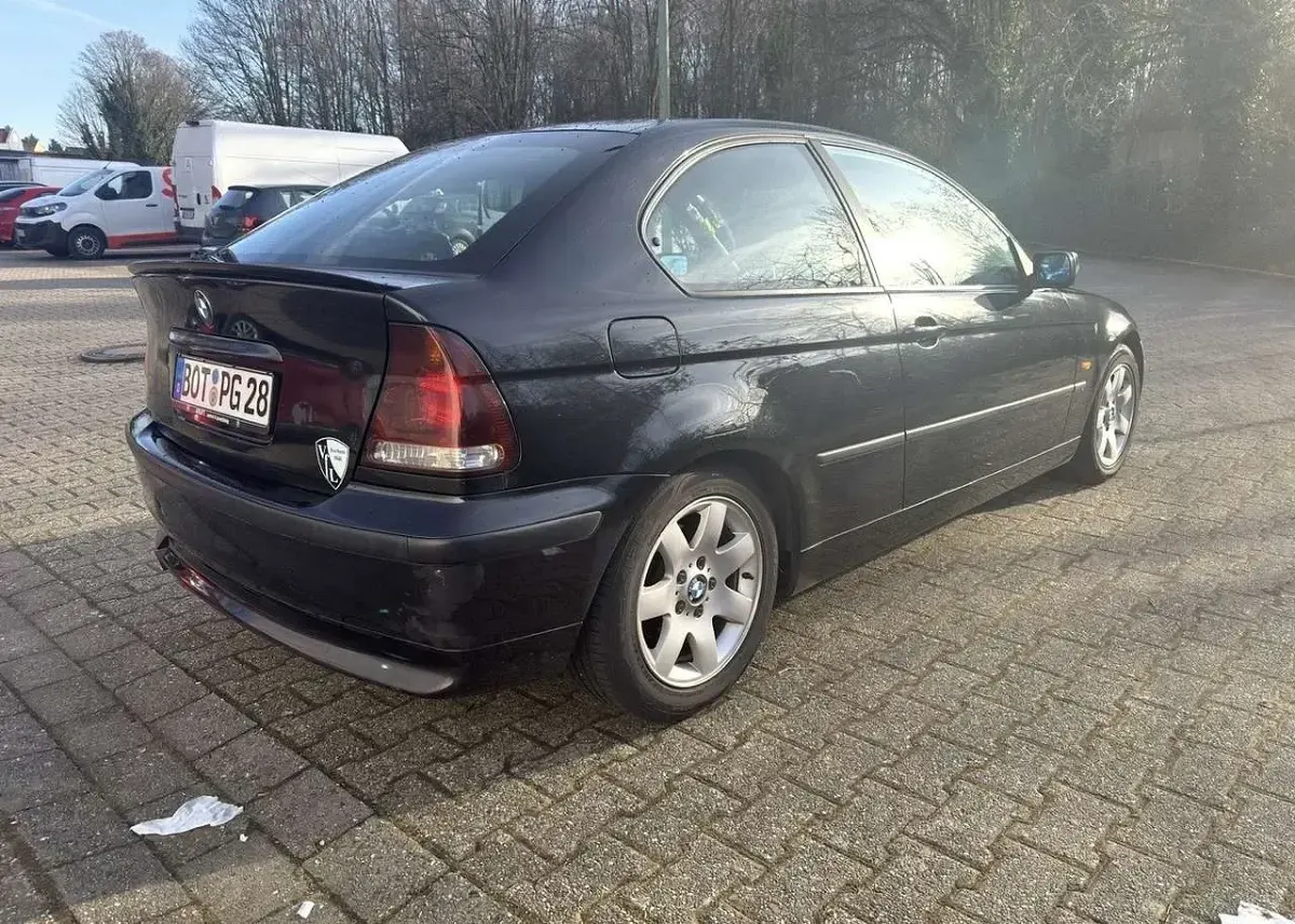Gebraucht BMW 318 118 PS (86 kW) 2002 Coupé