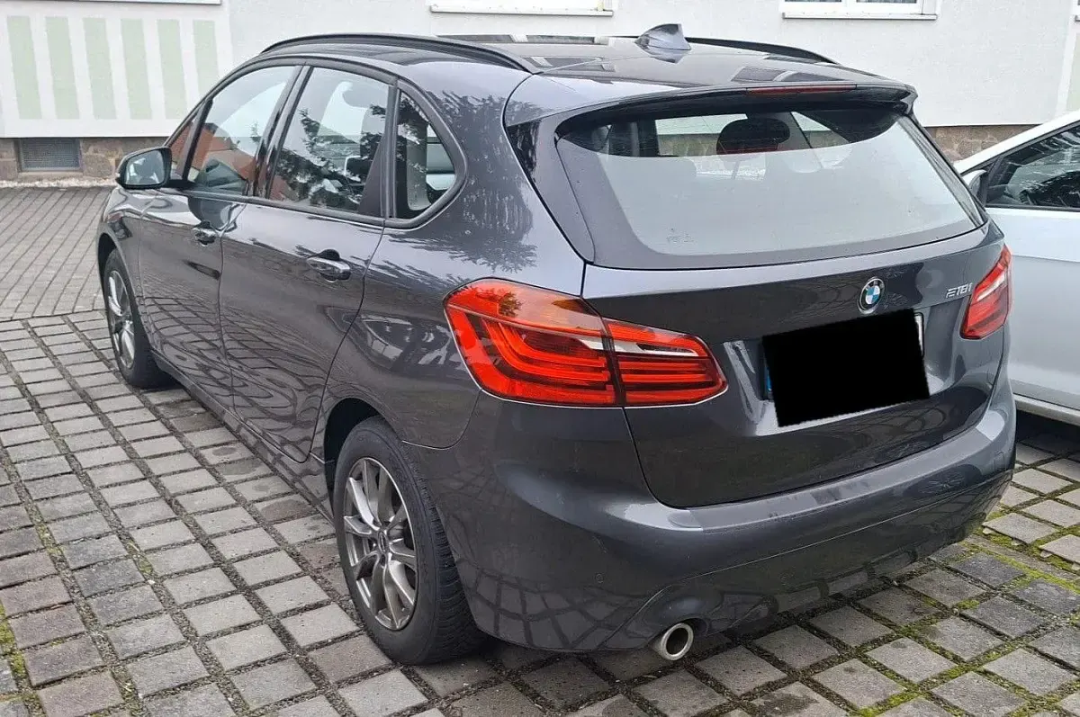 Gebraucht BMW 218 Active Tourer Advantage 140 PS (102 kW) 2019 Grau Van / Kleinbus