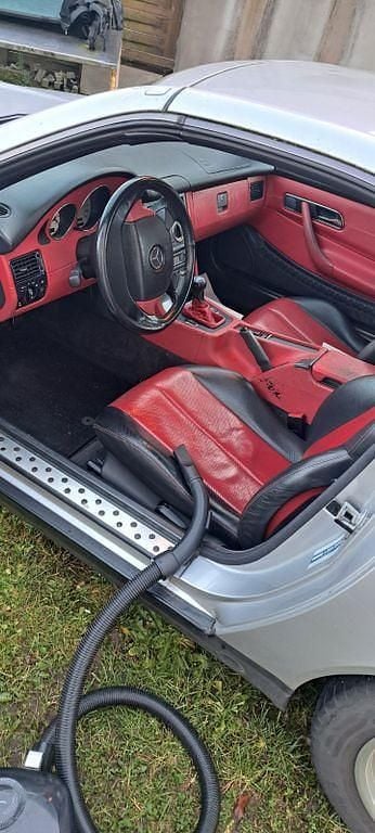 Silber Gebraucht 1999 Mercedes SLK200 Cabrio | 4.500 € (Guter Preis) - Bild 1/4