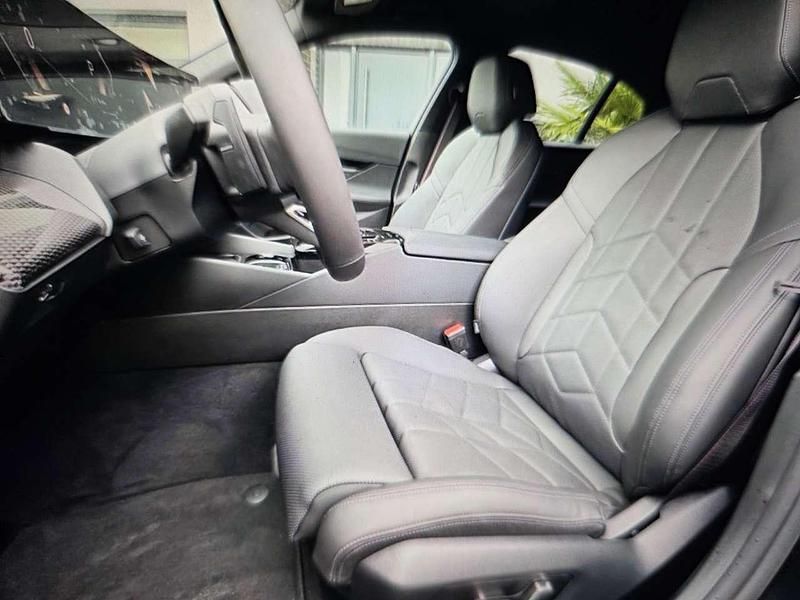 Gebraucht BMW 520 M Sport 190 PS (139 kW) 2023 Schwarz Limousine