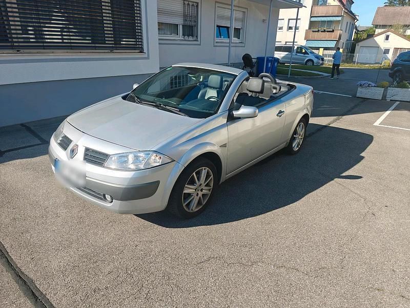 Beige Gebraucht 2004 Renault Mégane Cabriolet Cabrio | 2.999 € (Fairer Preis) - Bild 1/4