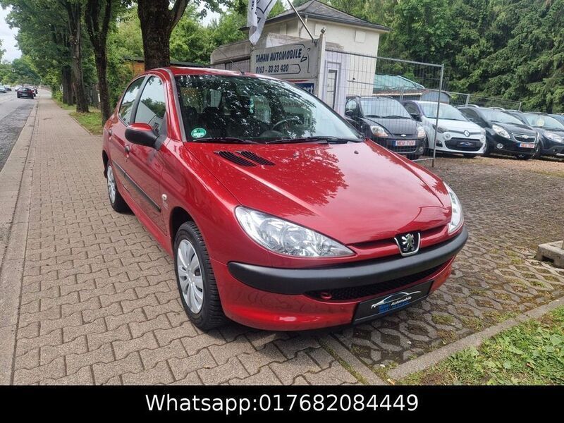 Rot Gebraucht 2006 Peugeot 206 Filou Limousine | 2.999 € (Teuer) - Bild 1/4