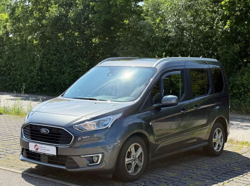 Grau Gebraucht 2019 Ford Tourneo Connect Titanium Van / Kleinbus | 19.990 € (Fairer Preis) - Bild 1/4