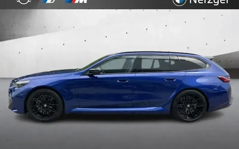 Neu BMW M5 Comfort Edition 727 PS (534 kW) 2026 Blau Kombi