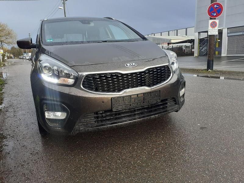 Gebraucht Kia Carens DREAM-TEAM Edition 141 PS (103 kW) 2017 Schwarz Van / Kleinbus