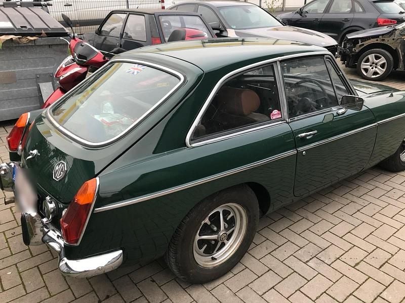 Second-hand MG B GT 95 CP (69 kW) 1971 Verde Coupe