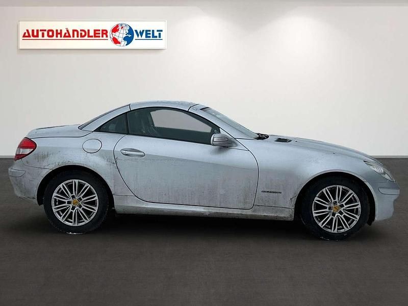Gebraucht Mercedes SLK200 163 PS (119 kW) 2005 Silber Cabrio