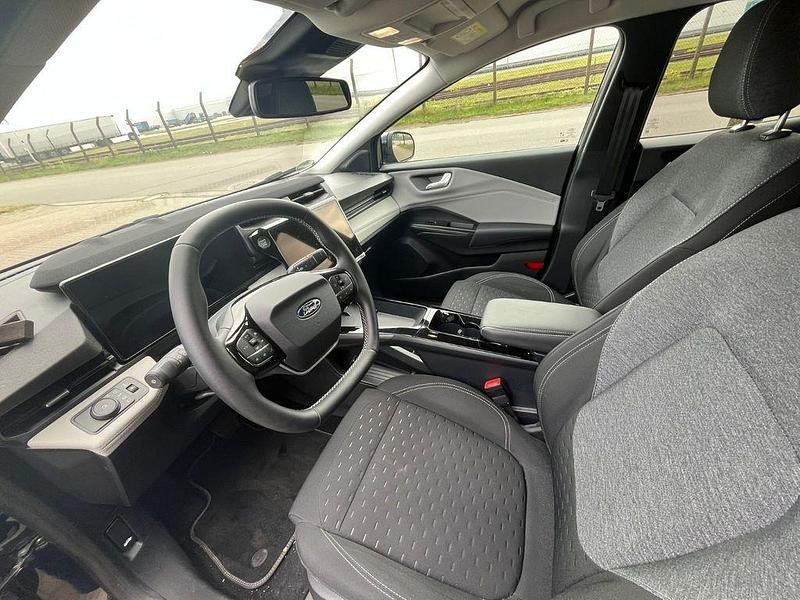 Używany Ford Puma Gen-E 124 kW (169 KM) 2025 Czarny SUV