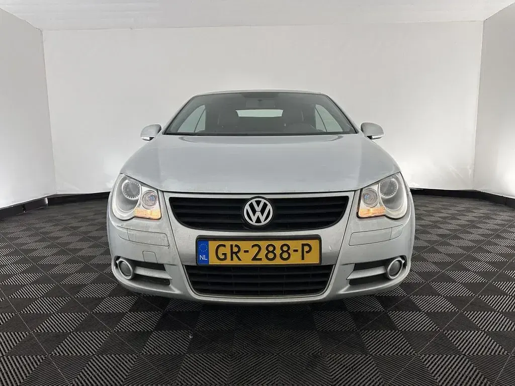 Gebraucht VW Eos 200 PS (147 kW) 2006 Silber Cabrio