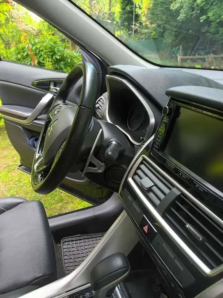 Gebraucht Mitsubishi Eclipse Cross Top 163 PS (119 kW) 2018 Schwarz SUV