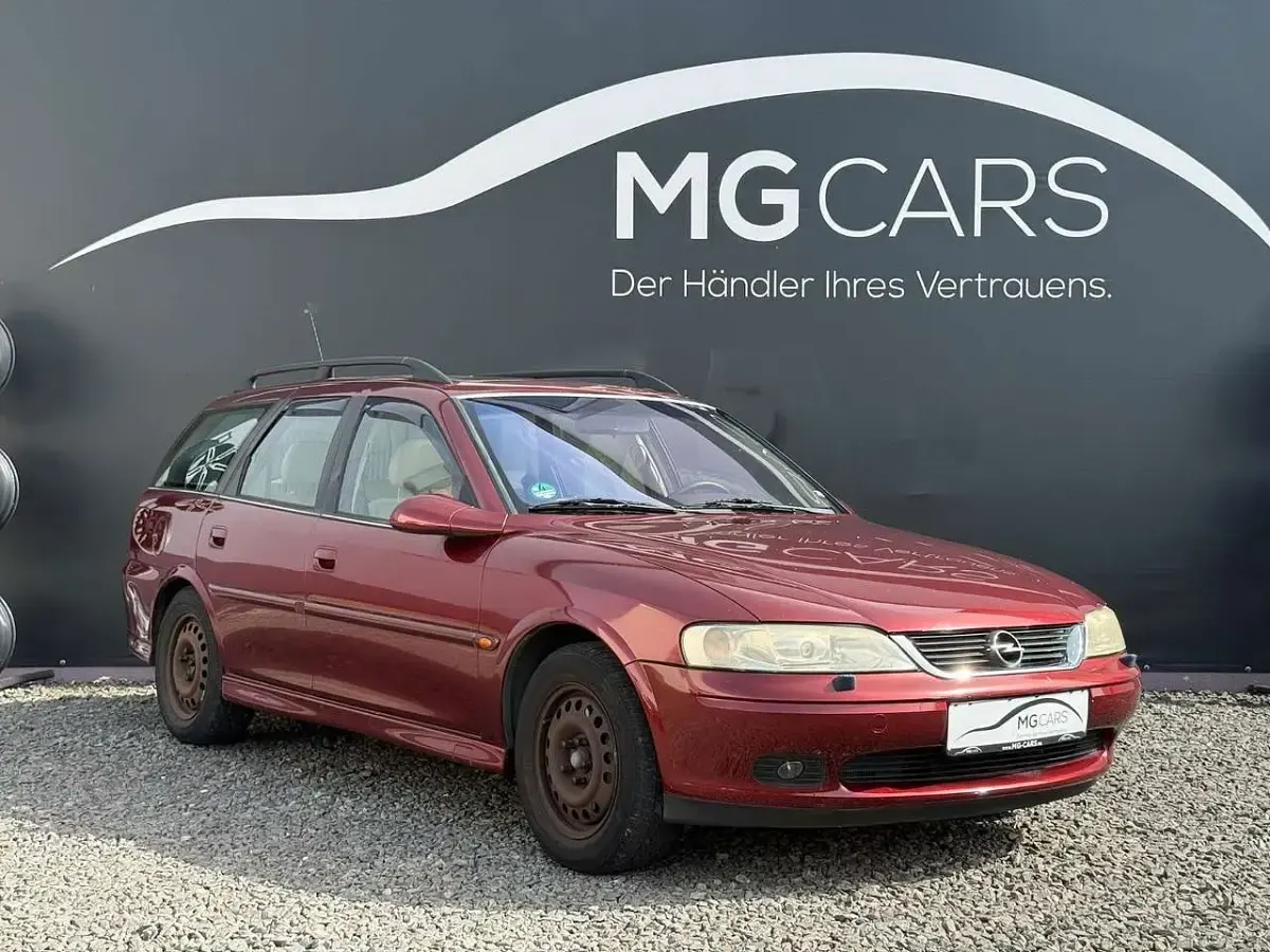 Gebraucht Opel Vectra 125 PS (91 kW) 2001 Rot Kombi