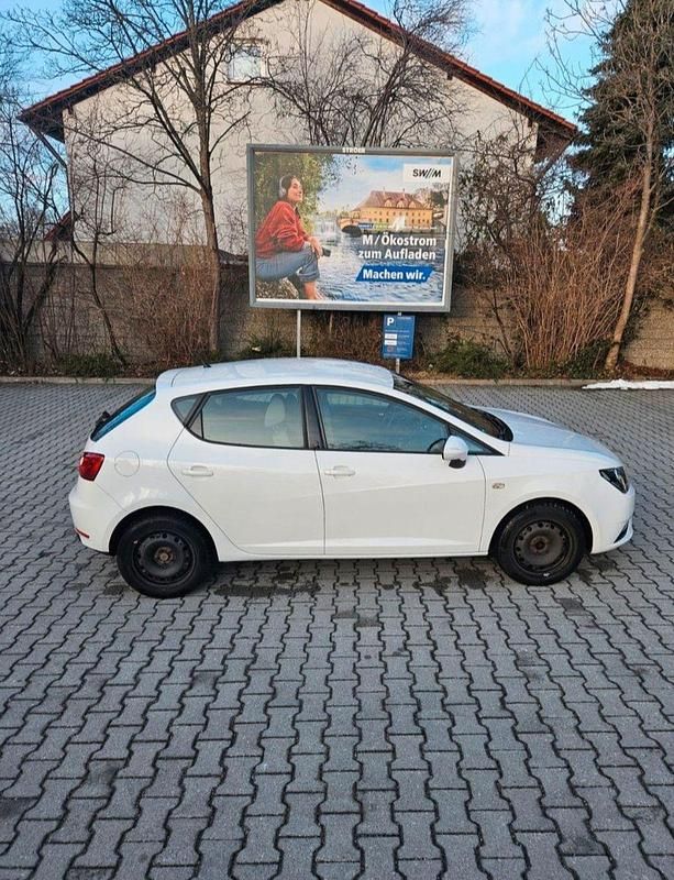 Gebraucht Seat Ibiza CONNECT 105 PS (77 kW) 2016 Weiß Kleinwagen