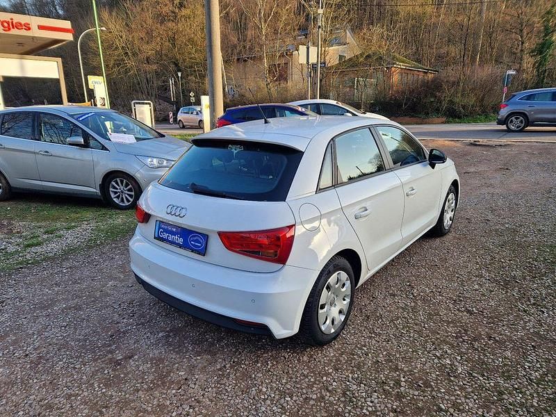 Gebraucht Audi A1 Sport 95 PS (69 kW) 2016 Weiß Kleinwagen