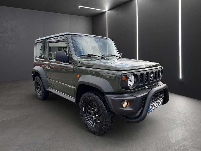 Gebraucht Suzuki Jimny Comfort 102 PS (75 kW) 2023 Jungle=green SUV
