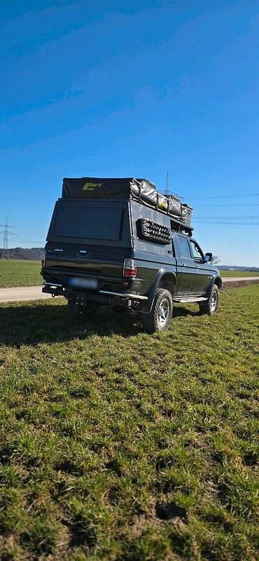 Gebraucht Mitsubishi L200 115 PS (84 kW) 2002 Schwarz Pickup