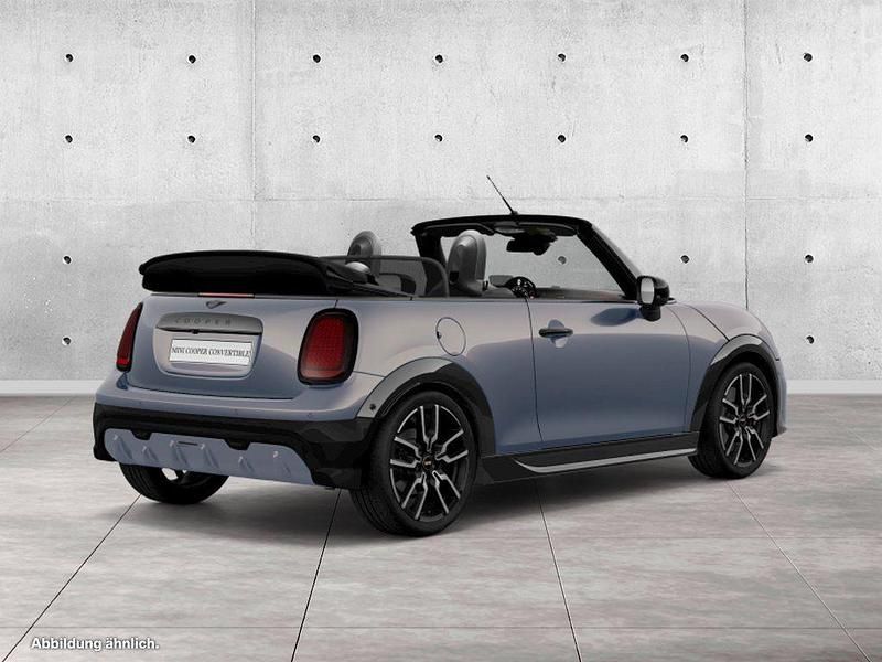 Gebraucht Mini Cooper Cabriolet 163 PS (119 kW) 2025 Copper grey metallic Cabrio