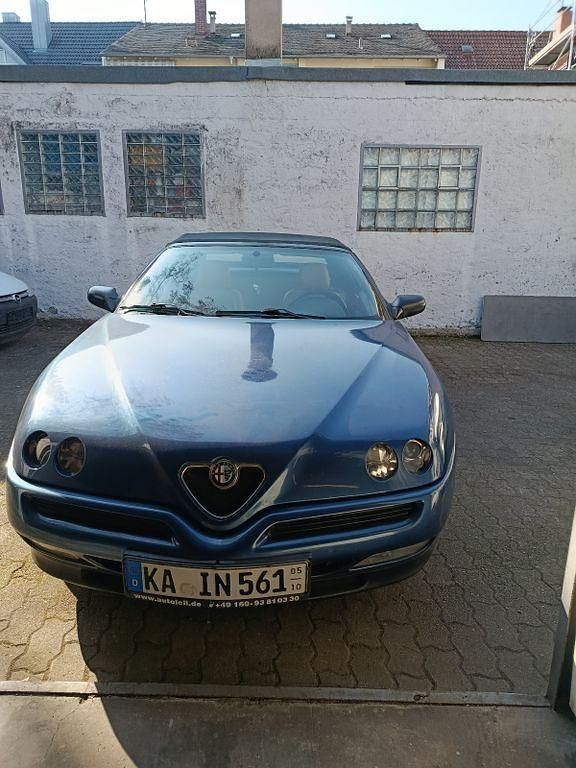 Gebraucht Alfa Romeo Spider 155 PS (114 kW) 1998 Blau Cabrio