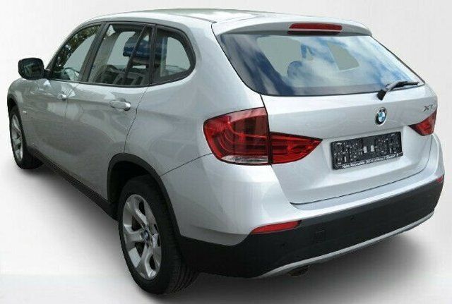 Gebraucht BMW X1 Performance 143 PS (105 kW) 2011 Silber metallic SUV